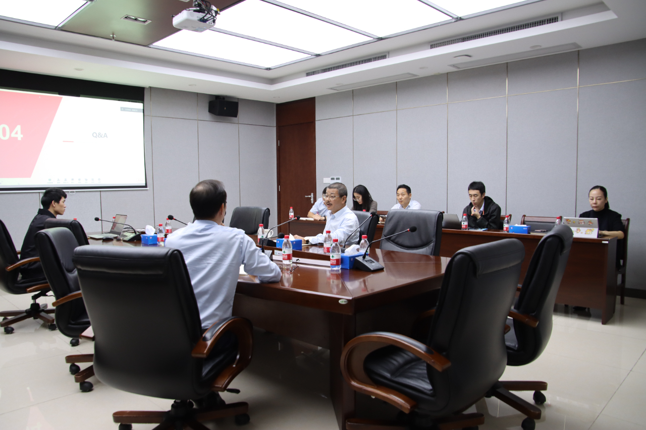 赋能可持续发展 新利在线平台-新利在线官网
召开2024年度ESG专题会议