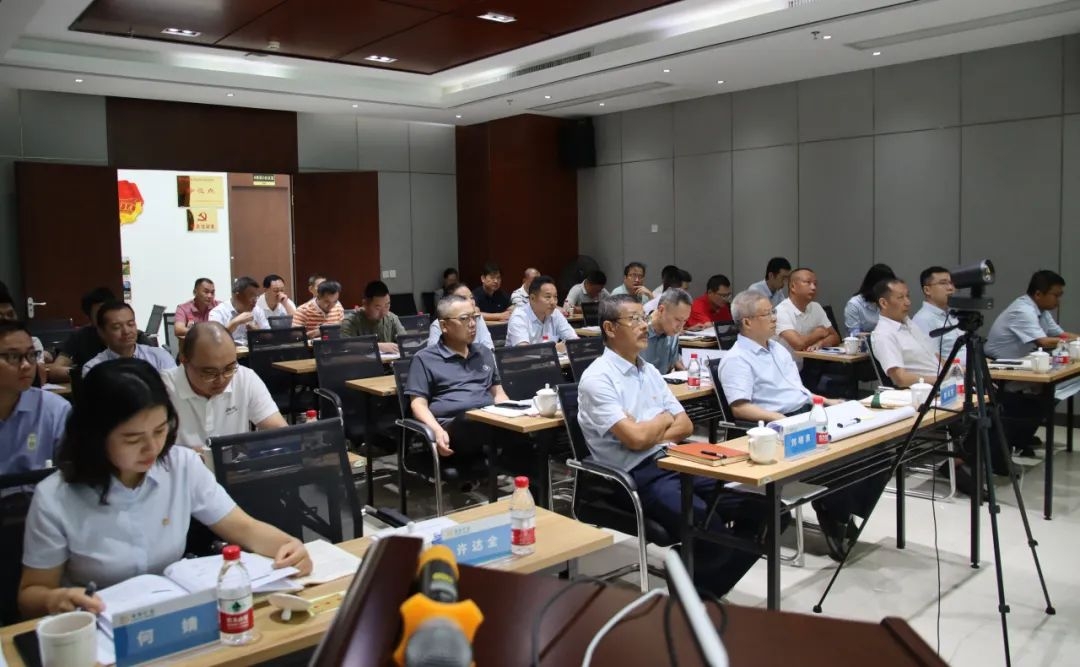 新利在线平台-新利在线官网
举办中高层管理人员项目管理应用培训